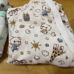 赤ちゃん　新生児　夏　服の画像