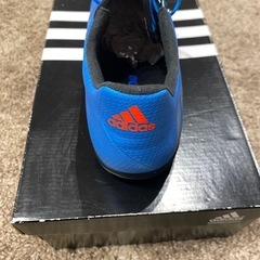 アディダス　ＭＥＳＳＩ１６．３ＴＦ　フットサルシューズの画像