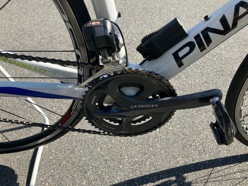 PINARELLO FP QUATTRO Di2モビスターカラーです。 