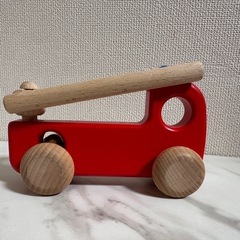 ボーネルンド　木の消防車　の画像