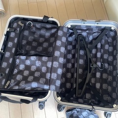 スーツケース　旅行鞄　60ｘ35ｘ24ｃｍの画像