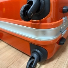 ［ジャンク］キャリーケースの画像