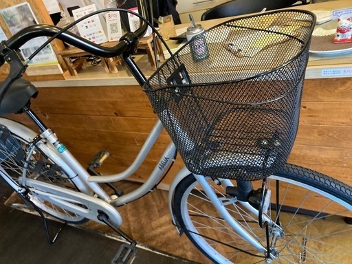 【前後タイヤ・チューブ新品！】26インチ自転車　シルバー