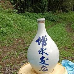 骨董壺類三種類の画像