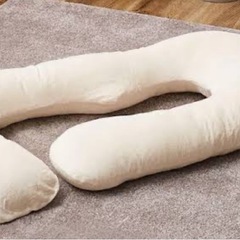 抱き枕の画像