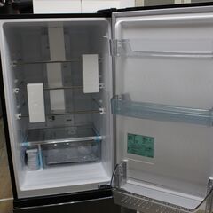 【川崎市宮前区リサイクルオフ】未使用　haier　3ドア冷蔵庫　JR-CVM34C　2024年　335Lの画像