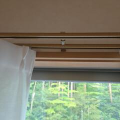 カーテン　カーテンレールの画像