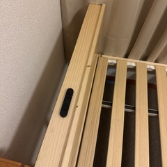セミダブルベッド(マットレス付)の画像