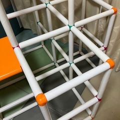 白いわんぱくジムの画像