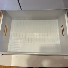 三菱ノンフロン冷凍冷蔵庫620Lの画像