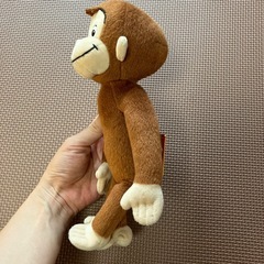 おさるのジョージのぬいぐるみの画像