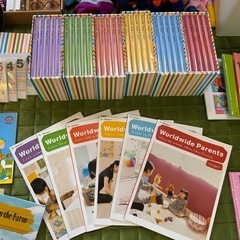 ワールドワイドキッズ（英語教材）DVD/CD、その他付属の絵本、おもちゃの画像