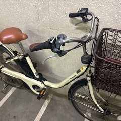 東京23区配達無料🌈新基準 Panasonic パナソニック ビビDX 8.9Ah リチウム 電動自転車中古　1882の画像