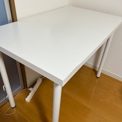 デスクの画像