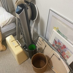 水曜・木曜の15〜18時限定お渡し　コートハンガーの画像