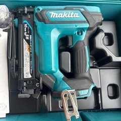 マキタ タッカー18V
の画像