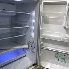 Panasonic 5ドア冷蔵庫 2022年製　406L キャスターやや難あり　入荷いたしました！の画像