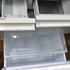 Panasonic 5ドア冷蔵庫 2022年製　406L キャスターやや難あり　入荷いたしました！の画像
