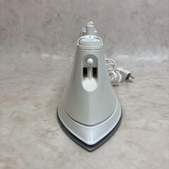 A7802【お買い得商品‼】 PHILIPS フィリップス アイロン スチームアイロン　Mistral22の画像