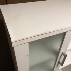 食器棚の画像