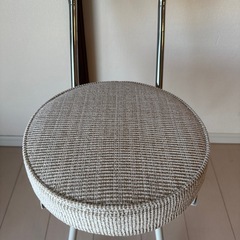 折りたたみ椅子の画像