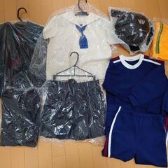 【お値下げ可】新十津川幼稚園 制服 120サイズ