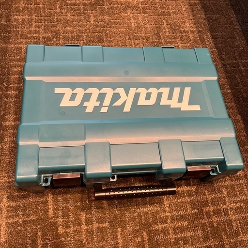 マキタ　インパクトハンマー