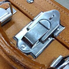 メーカー不明 トランクケース レザー キャメル ディスプレイ 店舗 旅行 鞄 アタッシュケース 収納 札幌市 中央区 南12条の画像