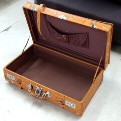 メーカー不明 トランクケース レザー キャメル ディスプレイ 店舗 旅行 鞄 アタッシュケース 収納 札幌市 中央区 南12条の画像