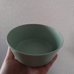 子供用食器無地の画像
