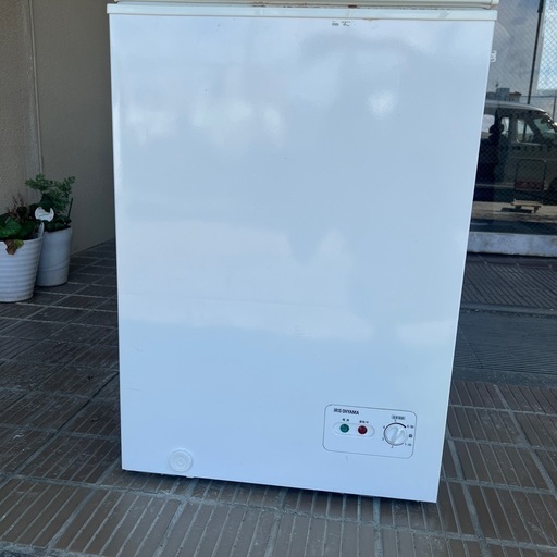 アイリスオーヤマ冷凍庫 上開き　100L 温度調節 省エネ 節電 PF-A100TD 2018年製　
