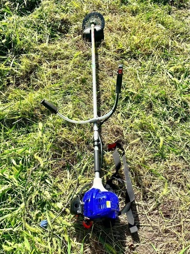 草刈り機