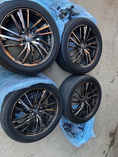 受け渡し者様決定です。ホイール付きタイヤ