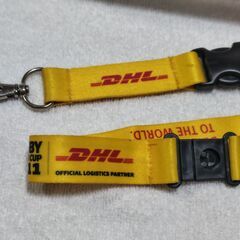【まだ受付中】中古 DHLネックストラップ♪ ラグビーワールドカップ2011記念バージョン♪ 早い者勝ちです✨✨の画像