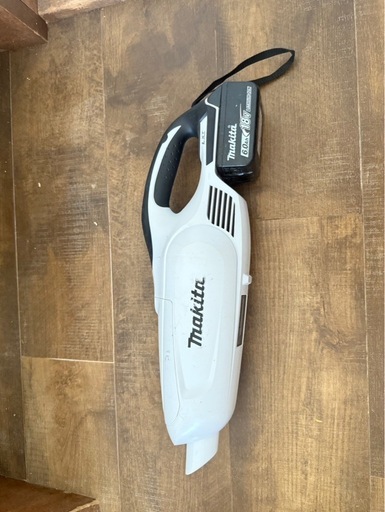 ❗️¥12,000❗️マキタ　18V 急速充電器付き