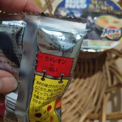 じゃがいも、カップ麺、お菓子の画像