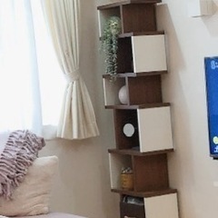【東京インテリア】デザインラックの画像
