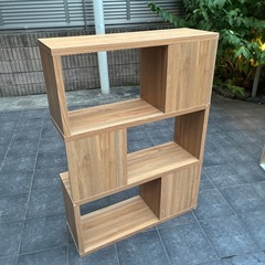 木製の棚
の画像