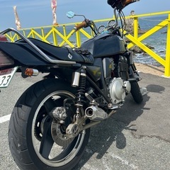 交換　車.バイクOK ZRX400  
カワサキ　の画像