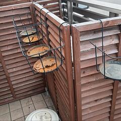差し上げます　プランターホルダーベースの画像