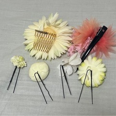浴衣　振袖　着物　花飾り　ヘアアクセサリーの画像