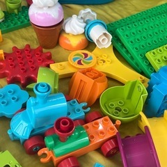 収納BOX付　レゴ　デュプロ　遊園地　スクール教材等の画像