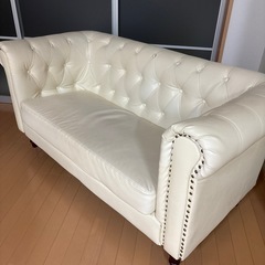 合皮2人がけソファーの画像