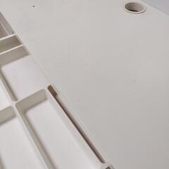 IKEA　学習机　汚れありの画像