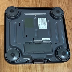 【お取引中】オムロン　体重計の画像
