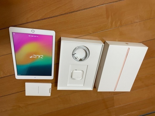 アップル iPad 第6世代 WiFi 32GB ゴールド