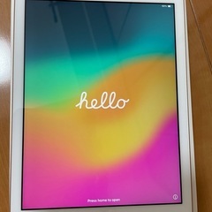 アップル iPad 第6世代 WiFi 32GB ゴールドの画像