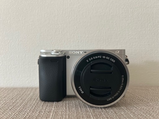 眼新しい SONY α6400 ミラーレス一