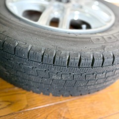 145R12LT スタッドレスタイヤ　アルミホイール　４本　の画像