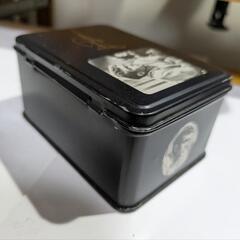 スチール缶（ジェームズ・ディーン）の画像